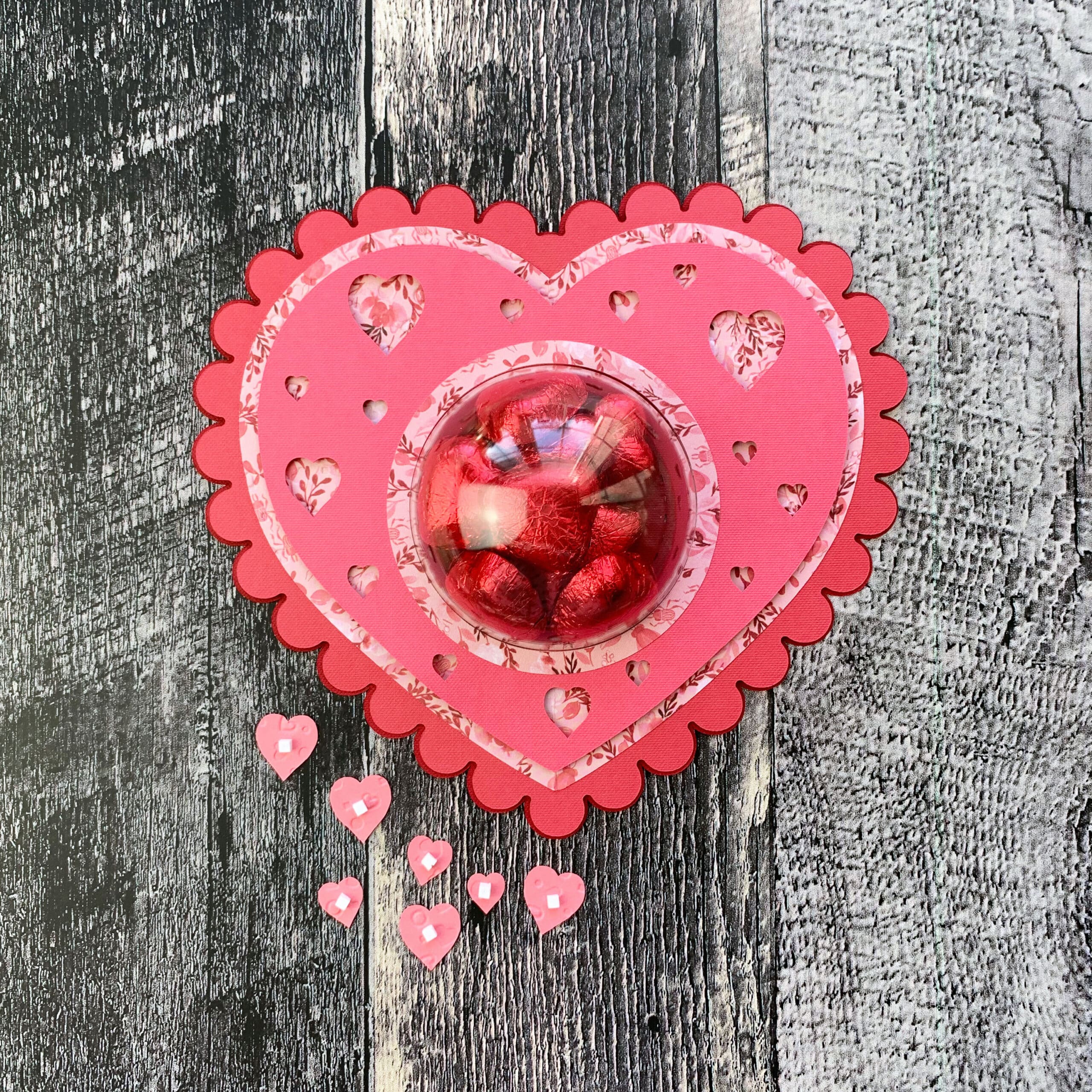 Comment faire un Candy Dôme Coeur avec Cricut